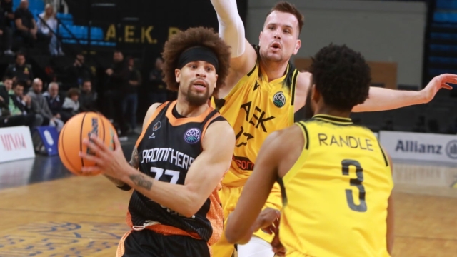 Basketball Champions League: Στους «8» με το σπαθί του ο Προμηθέας μετά τη νίκη και επί της ΑΕΚ (video)