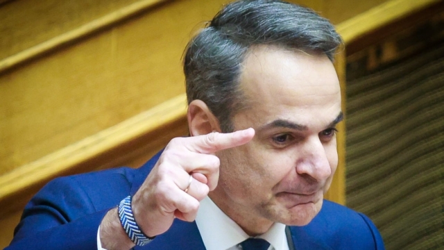 Πρόταση μομφής: Καταψηφίστηκε με 159 «ΟΧΙ» – Οι «κεραυνοί» Μητσοτάκη και τα «πυρά» της αντιπολίτευσης (video)