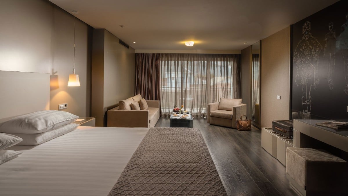 Saz City Life Hotel: Προσιτή πολυτέλεια και φινέτσα στην καρδιά των Ιωαννίνων