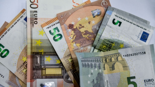 Πληρωμές: Ποιοι θα πληρωθούν αυτήν την εβδομάδα – Καταβάλλεται για πρώτη φορά το επίδομα τέκνων