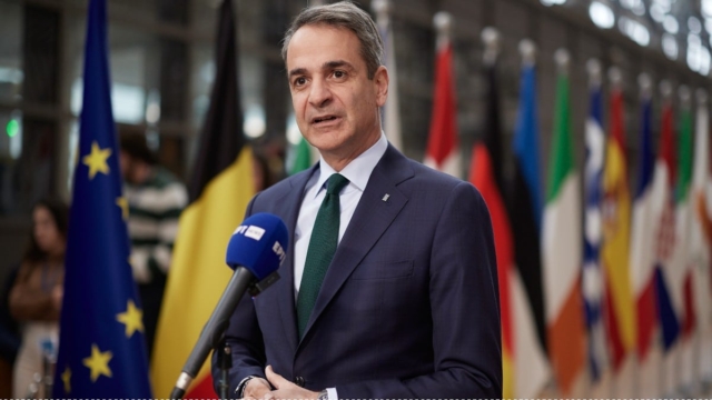 Το ξεκαθάρισε ο Μητσοτάκης από τις Βρυξέλλες: «Καμία συμφωνία με Ουκρανία – Δεν θα υπέγραφα τίποτα εν κρυπτώ»