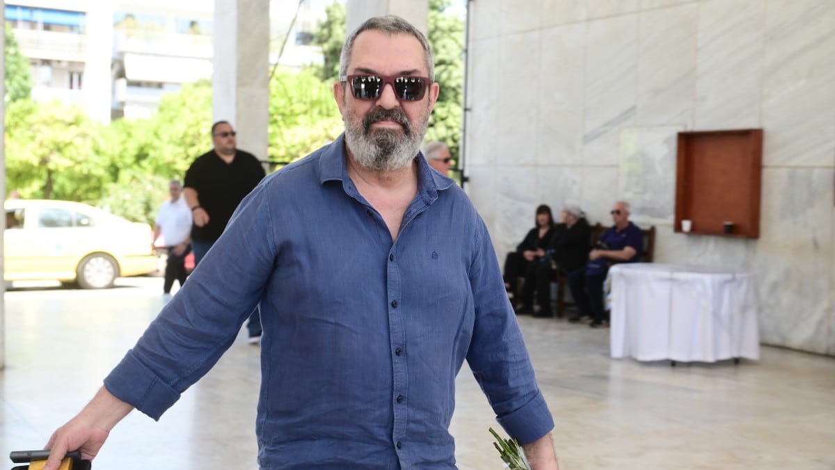 Χρήστος Χατζηπαναγιώτης: Στεφανιογραφία και στεντ στον ηθοποιό μετά το έμφραγμα – Η κατάσταση της υγείας του
