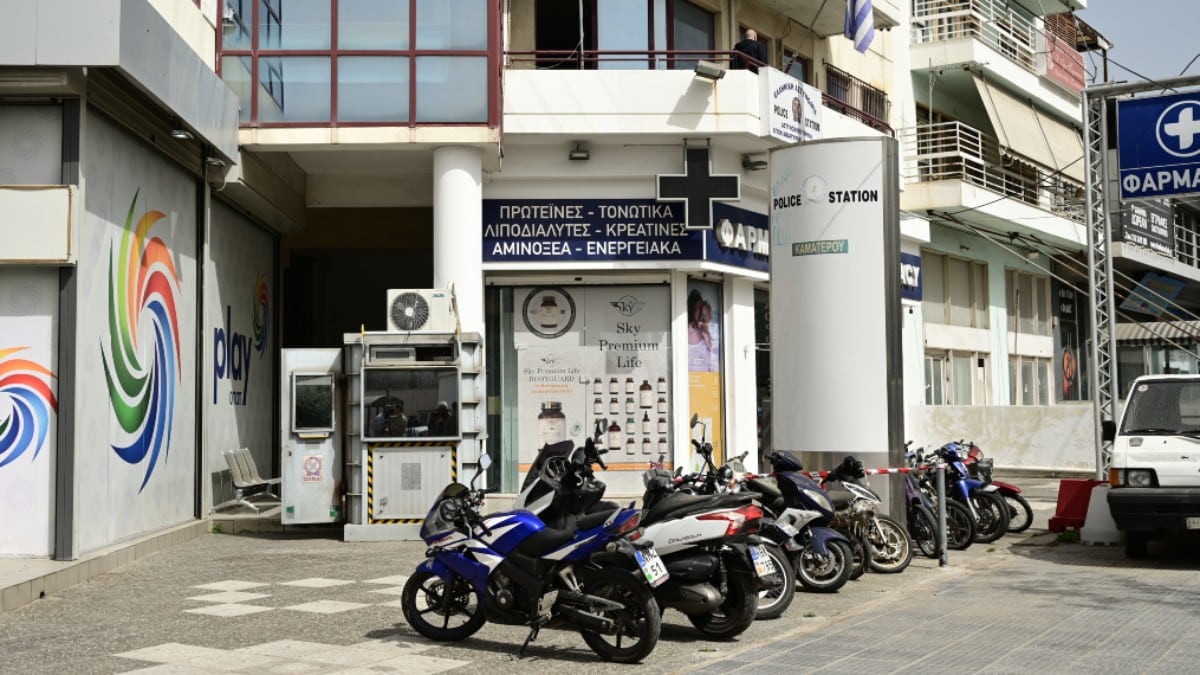 Άγιοι Ανάργυροι: «Πήγα άγρια χτυπημένη στο ίδιο τμήμα και με έδιωξαν» – Νέα εξοργιστική καταγγελία για το Α.Τ.