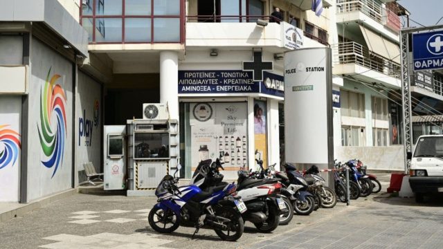 Άγιοι Ανάργυροι: Νέες καταγγελίες – Απαράδεκτη αντιμετώπιση κακοποιημένων γυναικών από αστυνομικά τμήματα