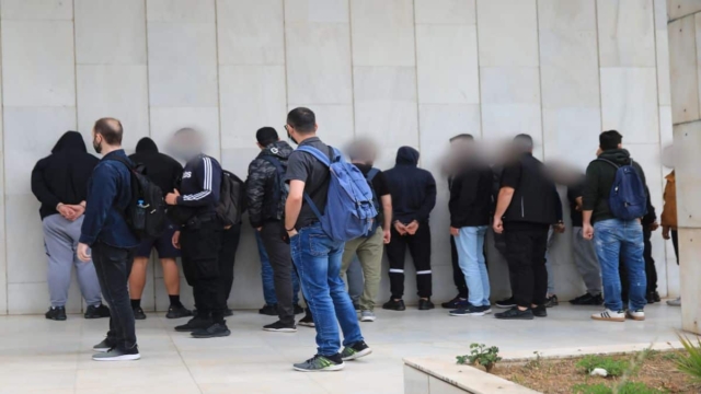 Ρέντη: Απολογούνται σήμερα οι 10 από τους 67 συλληφθέντες – Αναμένονται και νέα εντάλματα σύλληψης ηγετικών στελεχών