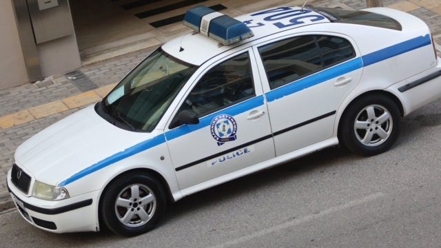 Σοκ στην Κρήτη: Άνδρες έβγαλαν τα όπλα – «Μήλο της έριδος» μία γυναίκα