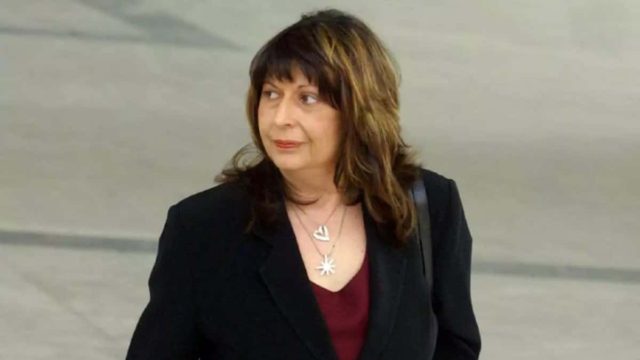 Αντωνία Ηλία: Οδηγείται στις φυλακές του Ελαιώνα Θηβών – Το «στόρι» της φυγόδικης πρώην ανακρίτριας