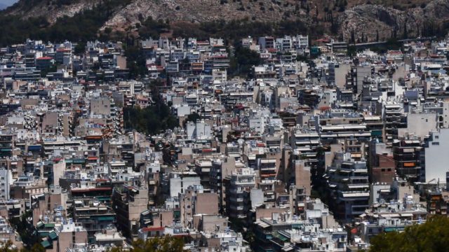 ΕΝΦΙΑ: Πότε ξεκινάει η αποστολή των εκκαθαριστικών – Μέχρι τότε η πρώτη πληρώμη (video)