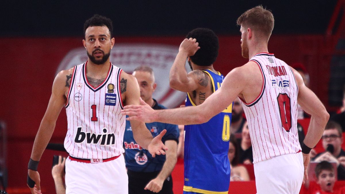 Basket league: Σκληρό το Περιστέρι έβαλε δύσκολα στον Ολυμπιακό που πήρε το ματς με Γουόκαπ και Γουίλιαμς (video)