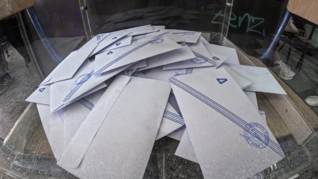 Δημοσκόπηση GPO: Σταθερά πρώτη η ΝΔ με 30,3% – Στο 49,6% η αυτοδυναμία