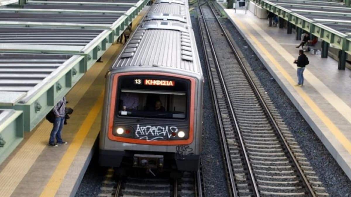 Θρίλερ στον ΗΣΑΠ: Ακινητοποιημένοι οι συρμοί – Άτομα έχουν μπει στις γραμμές