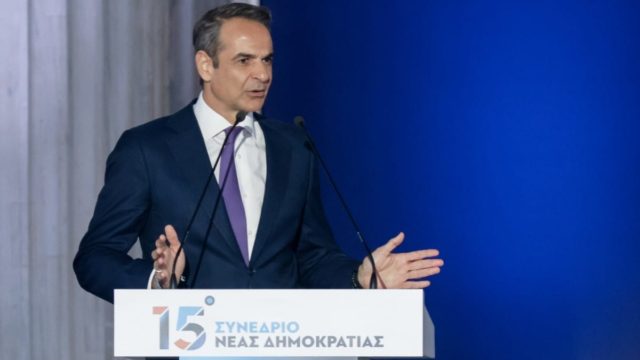 Κυριάκος Μητσοτάκης:« Η Ελλάδα του 2024 αρχίζει να προσεγγίζει τις προηγμένες χώρες της Ευρώπης – Θα ξανακάνουμε τη χώρα… μπλε» (video)