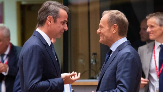 Μητσοτάκης: Ταξίδι στην Βαρσοβία για να συναντηθεί με τον Τούσκ – Η ατζέντα των συνομιλιών