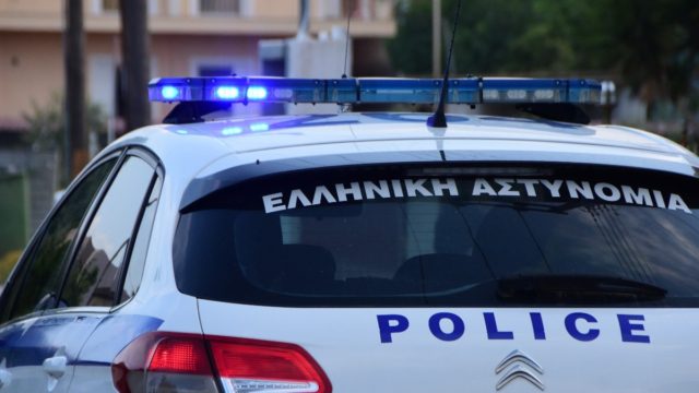 Πυροβολισμοί έξω από γήπεδο στη Νέα Σμύρνη – Στο νοσοκομείο ένας τραυματίας