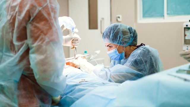 Αντέχετε να το δείτε: Γυναίκα καλυμμένη με όγκους σε όλο το σώμα της – Προσοχή σκληρές εικόνες