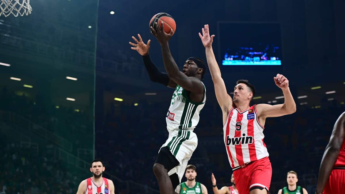 Basket League: «Καπάρωσε» το πλεονέκτημα έδρας ο Παναθηναϊκός – Λύγισε τον Ολυμπιακό στο φινάλε (video)