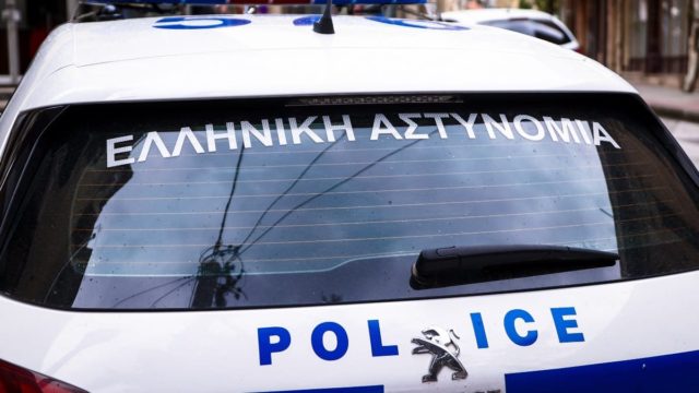 Σοκ στο Ηράκλειο: Άγριος ξυλοδαρμός 34χρονης από τον σύζυγό της – Οι αστυνομικοί τον συνέλαβαν