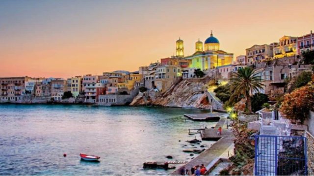 Δύο προορισμοί «ξεπούλησαν» ήδη για το Πάσχα 2024 και δεν είναι νησιά