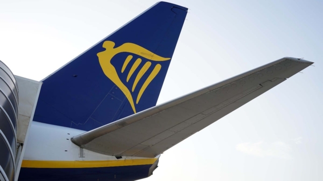 Ryanair: Προσφορές «σοκ» – Ταξιδέψτε Ελλάδα και Ευρώπη με αεροπορικά εισιτήρια από 19,99€