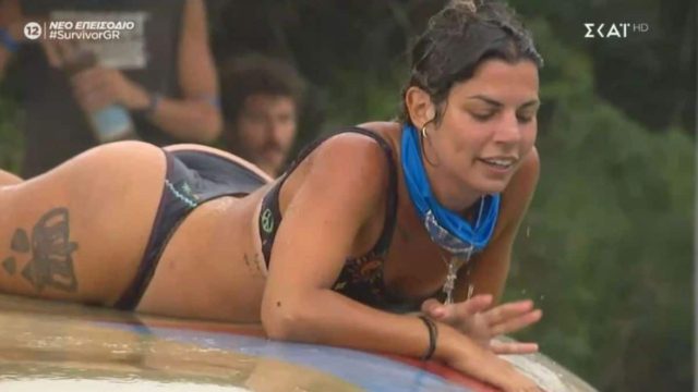 Σάλος με την Σταυρούλα στο Survivor – Πήγε με μικροσκοπικό μαγιό στο αγώνισμα (BINTEO)