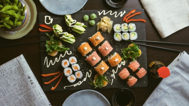 Θέλεις να φας το καλύτερο sushi στο Παγκράτι; Αυτά τα δύο μαγαζιά είναι για σένα!