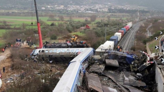 Τέμπη: Εκτεθειμένη ξανά η Hellenic Train – «Χρησιμοποιεί το σιδηροδρομικό δίκτυο χωρίς άδεια από το 2019»