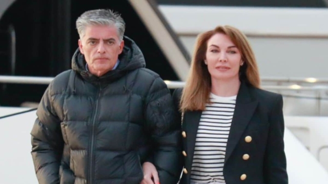 Έτριβε τα μάτια του ο Νίκος Ευαγγελάτος – Δεν  πίστευαν τα νέα με την Τατιάνα Στεφανίδου