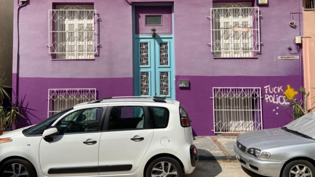 Έρχεται χαράτσı στα παλιά αυτοκίνητα και νέα τέλη κυκλοφορίας