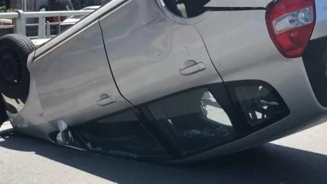 Σοκ στην Κηφισίας: Τροχαίο με ανατροπή οχήματος – Δείτε το βίντεο