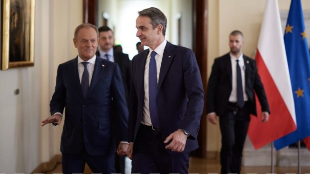 Επιστολή Μητσοτάκη και Τουσκ στην Ούρσουλα φον ντερ Λάιεν: «Δημιουργία ευρωπαϊκής αντιαεροπορικής ασπίδας»
