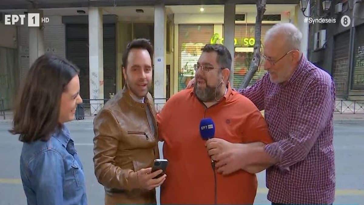 Ρεπόρτερ άλλων καναλιών ευχήθηκαν on air στον δημοσιογράφο της ΕΡΤ, Κώστα Παπαδόπουλο (video)