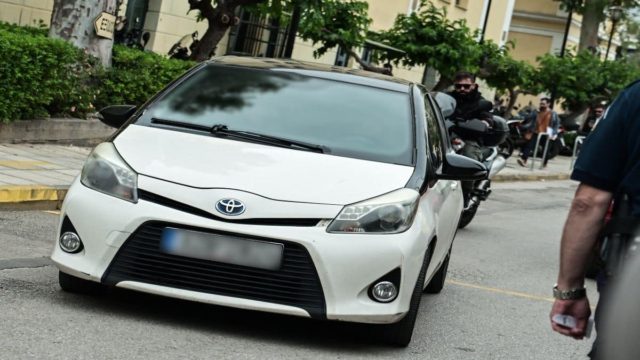 Γυναικοκτονία στο Μενίδι: Πήρε προθεσμία για τη Δευτέρα ο φονιάς – Κατηγορείται για ανθρωποκτονία από πρόθεση