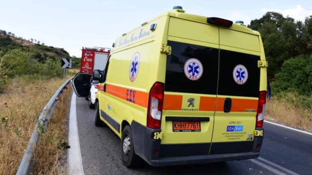 Θρήνος στην Κρήτη: Πέθανε η 44χρονη γυναίκα που υπέστη ανακοπή σε βόλτα με το παιδί της