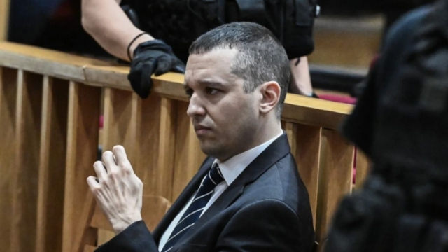 Χρυσή Αυγή: Αίτημα αποφυλάκισης και από τον Ηλία Κασιδιάρη μετά τον Μιχαλολιάκο (video)