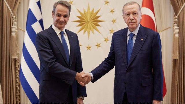 Επίσκεψη Μητσοτάκη στην Τουρκία: Οι κοινές δηλώσεις με Ερντογάν μετά τη συνάντησή τους στην Άγκυρα (Live)