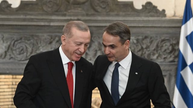 Μητσοτάκης στην τουρκική Milliyet: «Η Ελλάδα δεν απειλεί – Οφείλουμε στους δύο λαούς μια περίοδο χωρίς εντάσεις»
