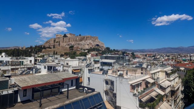 Καιρός σήμερα 24/5: Νεφώσεις και καταιγίδες με άνοδο της θερμοκρασίας