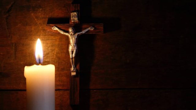 «Τσακίζει κόκαλα» η προφητεία του Αγίου Λαυρεντίου: «Δαίμονες και μυστικιστές θα πάρουν τα όπλα και…»