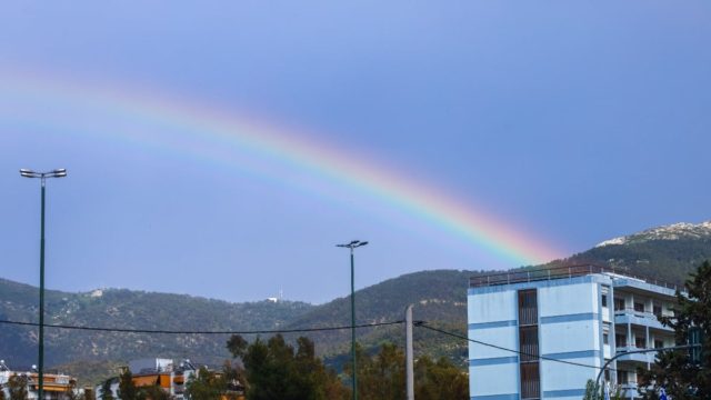 Καιρός σήμερα 14/5: Βροχοπτώσεις και καταιγίδες με πτώση της θερμοκρασίας – Σε ποιες περιοχές αλλάζει το σκηνικό του καιρού