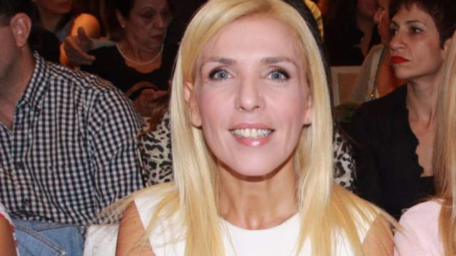 Ρένα Κουβελιώτη: Άγρια επίθεση την ώρα του ρεπορτάζ – Σοβαρός ο τραυματισμός της