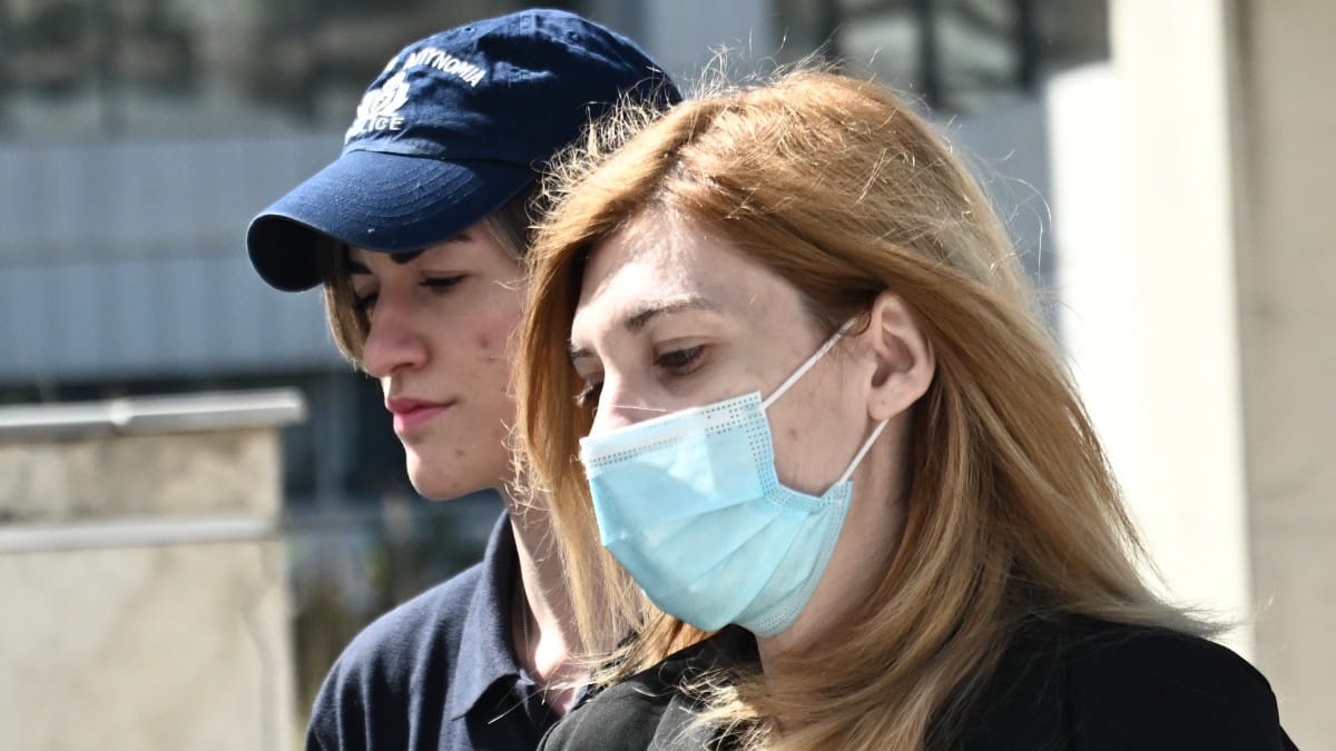 Νοσηλεύτρια «καίει» την Πισπιρίγκου για τον θάνατο Μαλένας και Ίριδας: «Προσπαθούσαμε όλοι να καταλάβουμε πώς έσβησε…» (video)