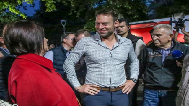 Στέφανος Κασσελάκης: Σε επικοινωνία με τον ανήλικο στο Βόλο – Ζήτησε «συγγνώμη» για την ομοφοβική επίθεση