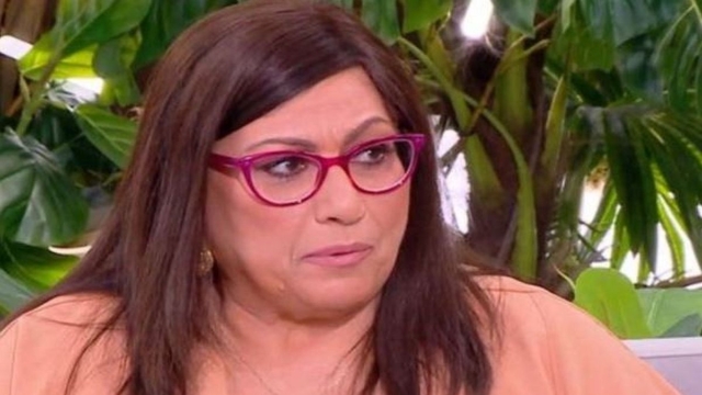 Σελήνη σε τρίγωνο με τον Κρόνο: Η Σμάρω Σωτηράκη προειδοποιεί αυτά τα 4 ζώδια