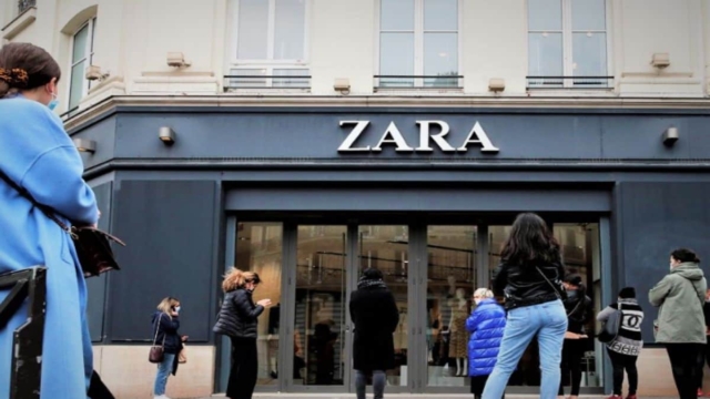 Η τάση του ZARA ήρθε για να μείνει: Η απάντηση σε όλα είναι παγιέτα