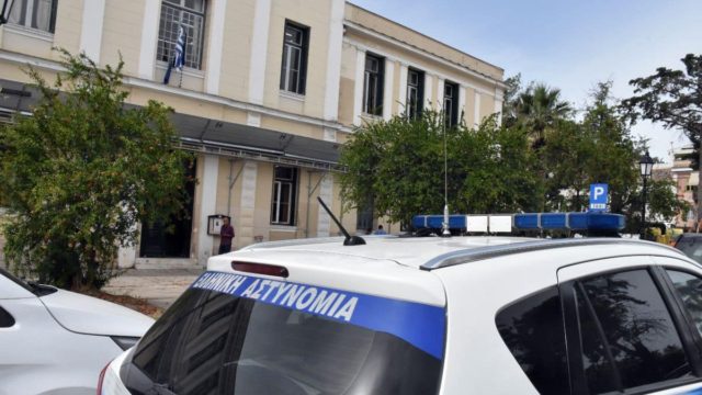 Θρίλερ στο Κερατσίνι: Γυναίκα βρέθηκε νεκρή στο διαμέρισμά της – Τι εξετάζουν οι Αρχές