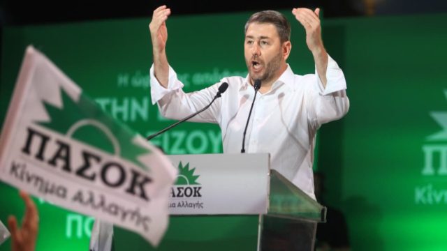 Ο κύβος ερρίφθη από τον Ανδρουλάκη στο ΠΑΣΟΚ: Στις 6 Οκτωβρίου οι εκλογές για αρχηγό του κόμματος – «Δεν θα είμαι όμηρος» (video)