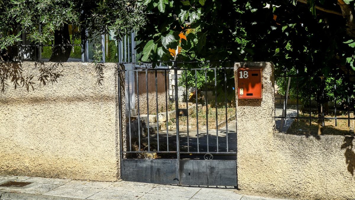 Ανατροπή στα Άνω Λιόσια: Δε χρήζει ψυχιατρικής νοσηλείας ο γιος που έκαψε τη σορό του πατέρα του – Στο αυτόφωρο τη Δευτέρα 3/6