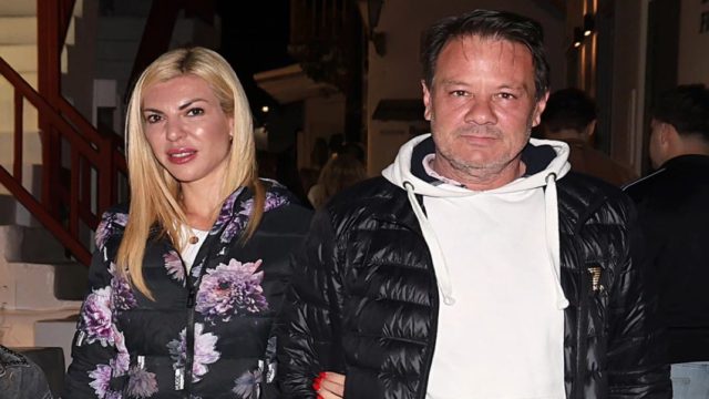 Στο ΑΤ Νέας Φιλαδέλφειας υπό άκρα μυστικότητα ο Απόστολος Λύτρας – Οι δύο λόγοι για τους οποίους έκανε μήνυση στη σύζυγό του (video)
