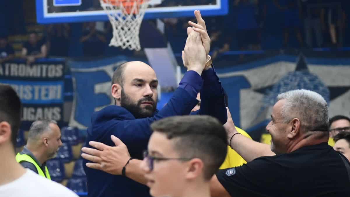 «Τέλος» από το Περιστέρι ο Βασίλης Σπανούλης