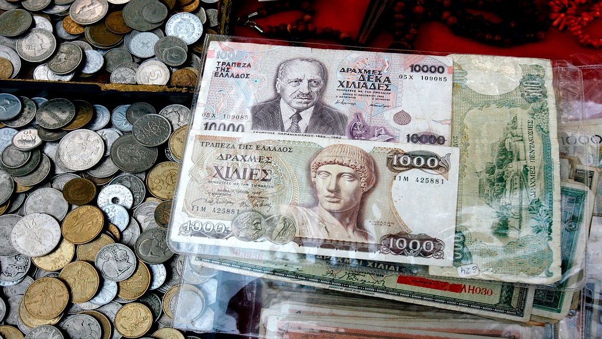 240 ευρώ και πάνω: Αυτές τις Δραχμές μπορείς να πουλήσεις σήμερα – Μαθεύτηκε και «έπεσε σύρμα»